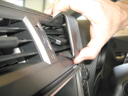 Brodit ProClip 654612 - Subaru Trezia 2011-2016