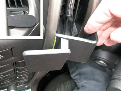 Brodit ProClip 654633 - Holden Astra 2010-2015