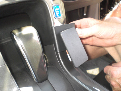 Brodit ProClip 654663 - Holden Volt 2011-2015