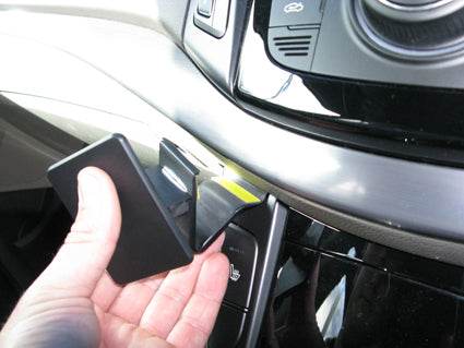 Brodit ProClip 654686 - Hyundai i40 2012-2018