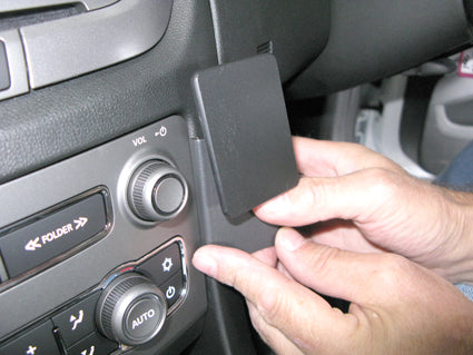 Brodit ProClip 654727 - Holden Commodore Omega 2011-2013
