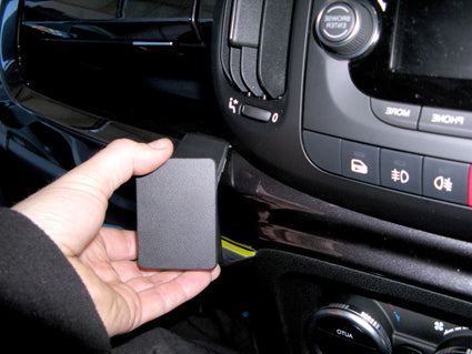 Brodit ProClip 654881 - Fiat 500 L 2013-2022