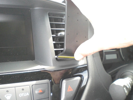 Brodit ProClip 654895 - Nissan Pathfinder 2013-2021