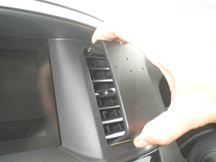 Brodit ProClip 654895 - Nissan Pathfinder 2013-2021