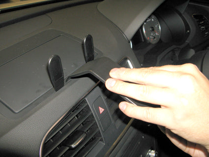 Brodit ProClip 654950 - Audi Q3 2012-2018