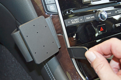 Brodit ProClip 654964 - Infiniti Q50 2014-2024
