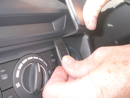 Brodit ProClip 654966 - Mazda 3 2014-2018