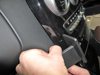 Brodit ProClip 654996 - Mercedes-Benz C-Class (180-320) 2014-2021