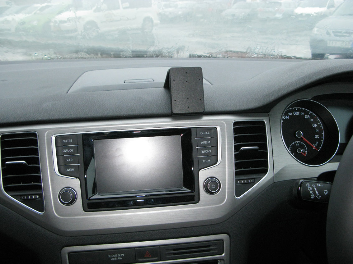 Brodit ProClip 655074 - Volkswagen Golf SV 2015-2021
