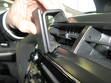 Brodit ProClip 655084 - Toyota Prius + 2015-2020