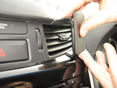 Brodit ProClip 655196 - Nissan Alaskan 2016-2023
