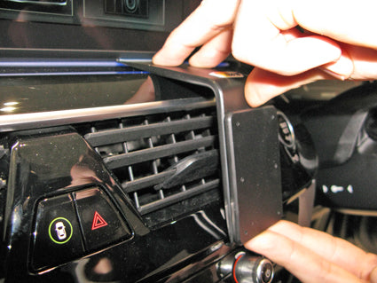 Brodit ProClip 655296 - BMW 5-Serie G30, G31 2017-2023