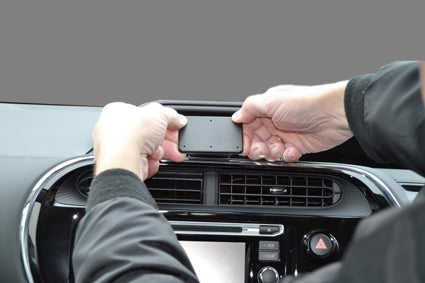 Brodit ProClip 655365 - Toyota Prius c 2018-2020