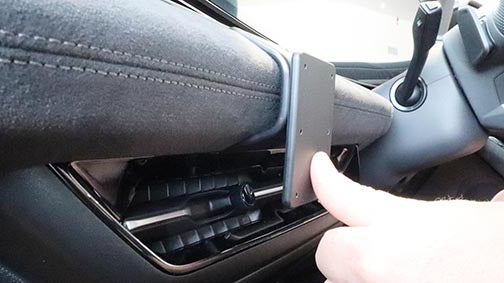 Brodit ProClip 656114 - Audi Q6 2025-2026