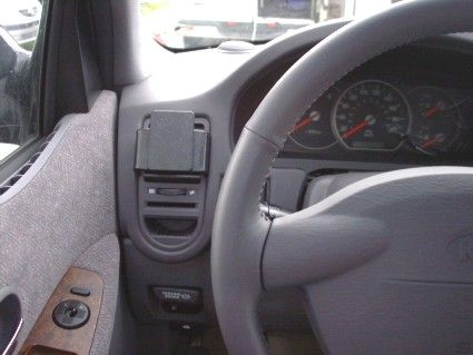 Proclip Kia Carnival 02-05 Left mount