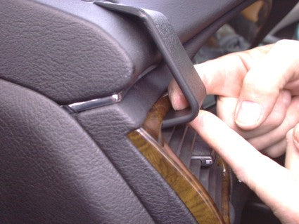 Brodit ProClip 803070 - Peugeot 607 2001-2009