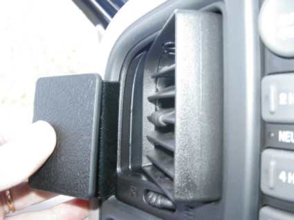 Brodit ProClip 803122 - Chevrolet Avalanche 1999-2006