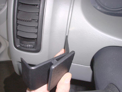 Brodit ProClip 803198 - Nissan Primastar 2002-2014