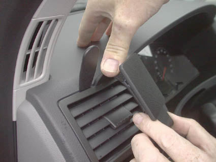 Brodit ProClip 803278 - Volkswagen Caravelle 2003-2009