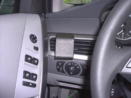Proclip BMW 520-545/M5 E60 04-10 Left mount