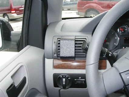 Proclip Ford Freestar 04-09 USA Left mount