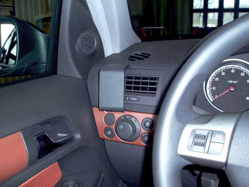 Brodit ProClip 803443 - Opel Astra 2004-2009