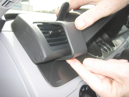 Brodit ProClip 803606 - Volkswagen Passat 2009-2017