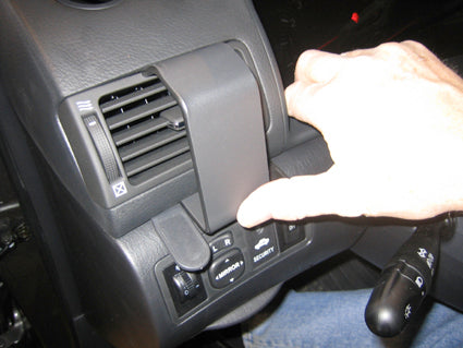 Brodit ProClip 803803 - Toyota Corolla 2002-2007