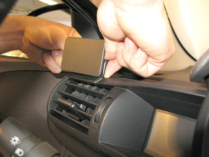 Brodit ProClip 804292 - Toyota iQ 2009-2019