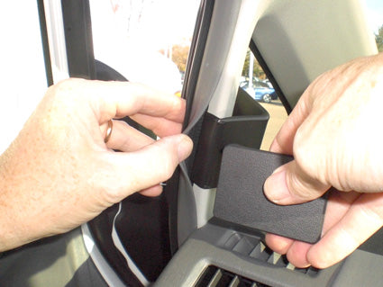 Brodit ProClip 804714 - Toyota Prius + 2012-2020