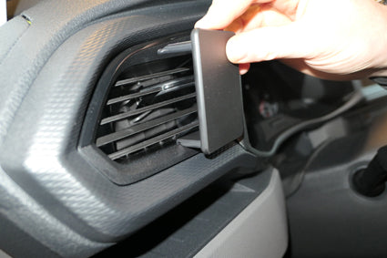 Brodit ProClip 805589 - Volkswagen Caravelle 6.1 2020-2024