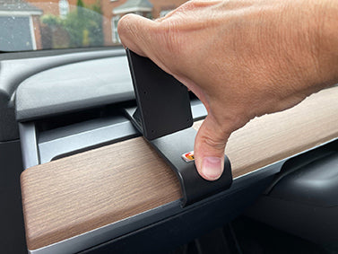 Brodit ProClip 805766 - Tesla Model Y