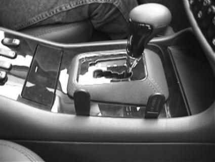 Brodit ProClip 832905 - Mercedes-Benz M-Class/ML 2000-2004