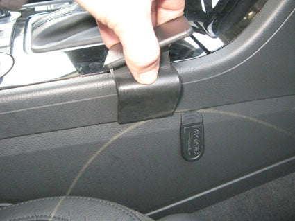 Brodit ProClip 834596 - Volkswagen Touareg 2011-2018