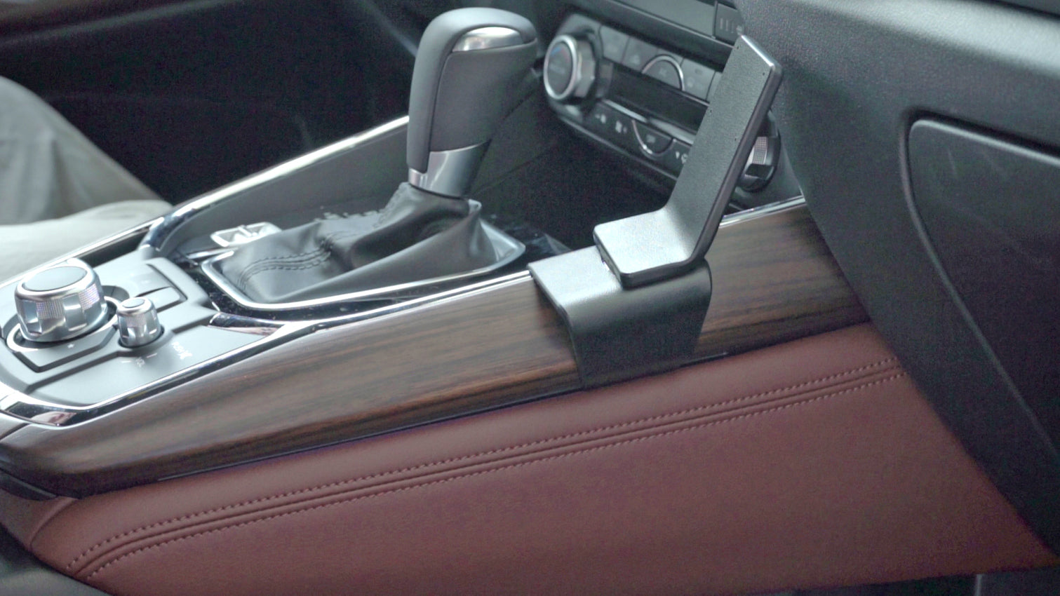 Brodit ProClip 835230 - Mazda CX-9 2016-2023