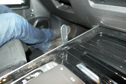 Brodit ProClip 835607 - Mercedes-Benz EQB 2020-2026