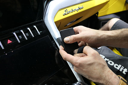 Brodit ProClip 835790 - Lamborghini Urus 2018-2025