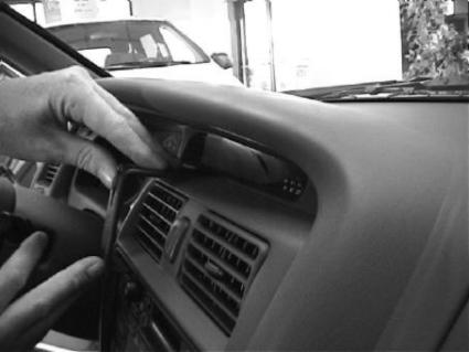 Brodit ProClip 852267 - Toyota Avalon 1995-1999