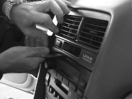 Brodit ProClip 852385 - Lexus ES Series 1997-2001