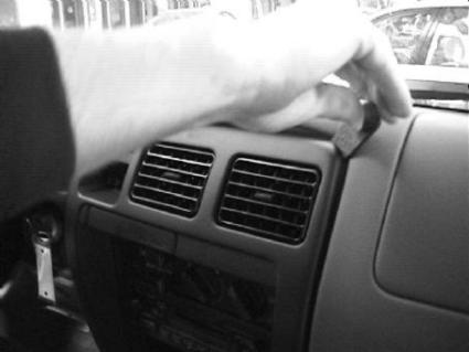 Brodit ProClip 852399 - Toyota 4Runner 1996-1998