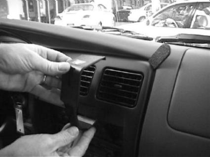 Brodit ProClip 852399 - Toyota 4Runner 1996-1998