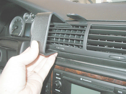 Brodit ProClip 852403 - Volkswagen Passat