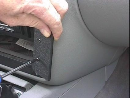 Brodit ProClip 852404 - Volkswagen Passat