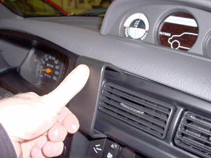 Brodit ProClip 852414 - Mitsubishi L200 1997-2005