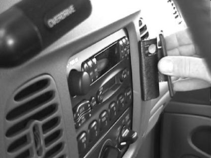 Brodit ProClip 852442 - Ford Expedition 1997-1999