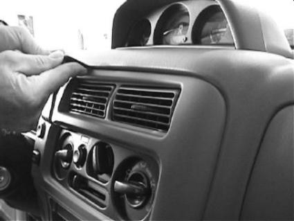 Brodit ProClip 852447 - Mitsubishi Pajero Sport 1999-2006