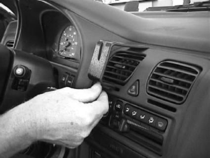 Proclip Subaru Legacy/Outback 95-99 USA Center mount
