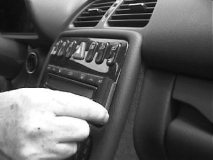 Brodit ProClip 852649 - Mercedes-Benz CLK-Class 1997-2001