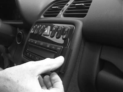 Brodit ProClip 852649 - Mercedes-Benz CLK-Class 1997-2001