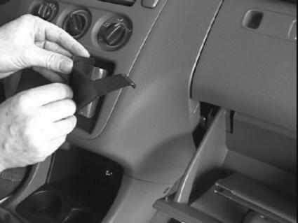 Brodit Proclip 852698 t.b.v. - Honda Logo - Honda HR-V - 1999-2007 - Brodit Angled mount